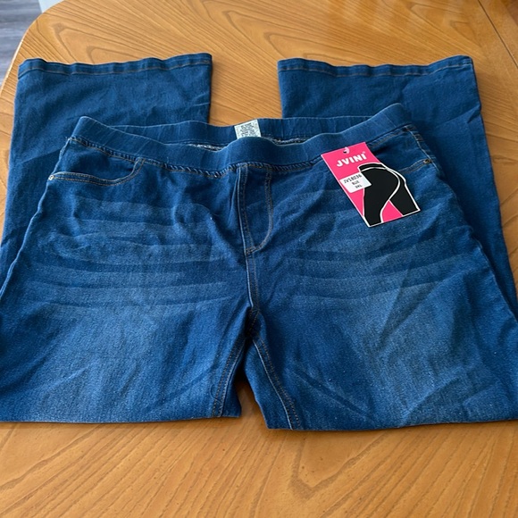 Stretchy Flare Jeans 3x - Picture 1 of 2